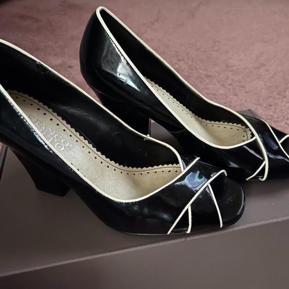 Franco Sarto Black Patent Pumps with White Piping